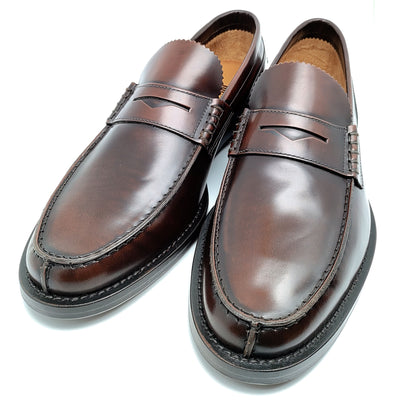 Sapatos Mocassim Castanhos